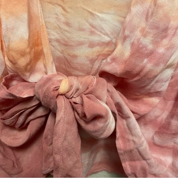 NWT Young Fabulous & Broke tie dye loose top. Size Medium. Great Condition - Picture 4 of 7